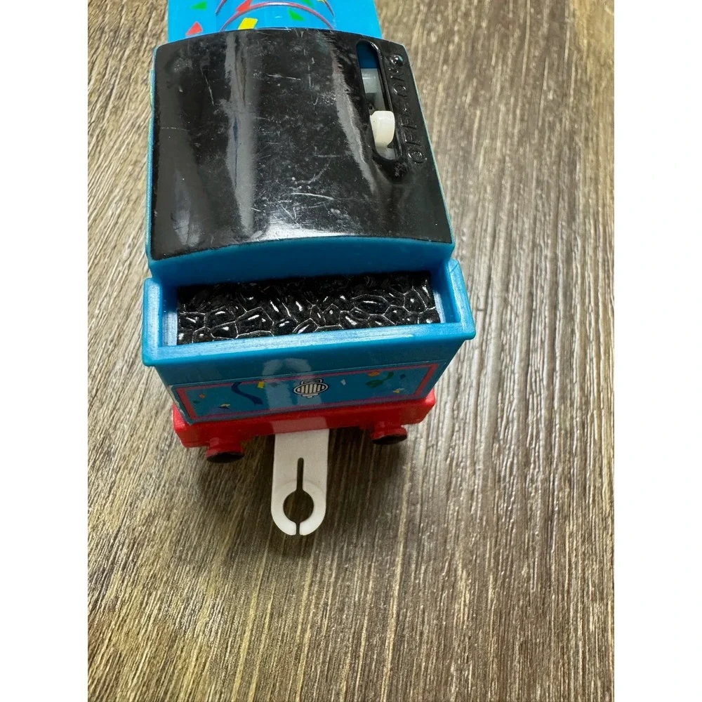 Mattel Thomas & Friends TrackMaster Gordon Motorized Blue Train Engine 2013